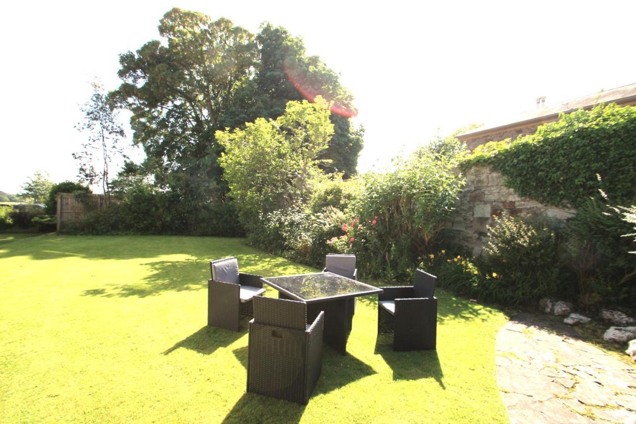 Beautiful 2 To 3 Bed Apartment With Stunning Views! Ayr Bagian luar foto